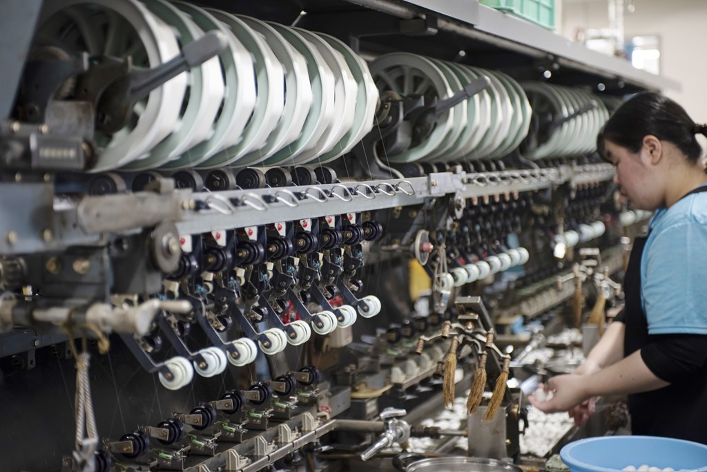 「伊予生糸」を生み出す、西日本唯一の生糸工場２