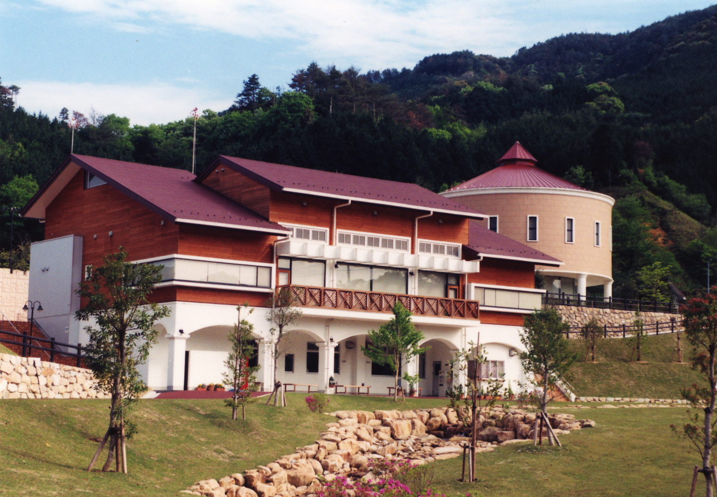 （株）野村町地域振興センター 野村農業公園・ほわいとファーム えひめグリーン・ツーリズム